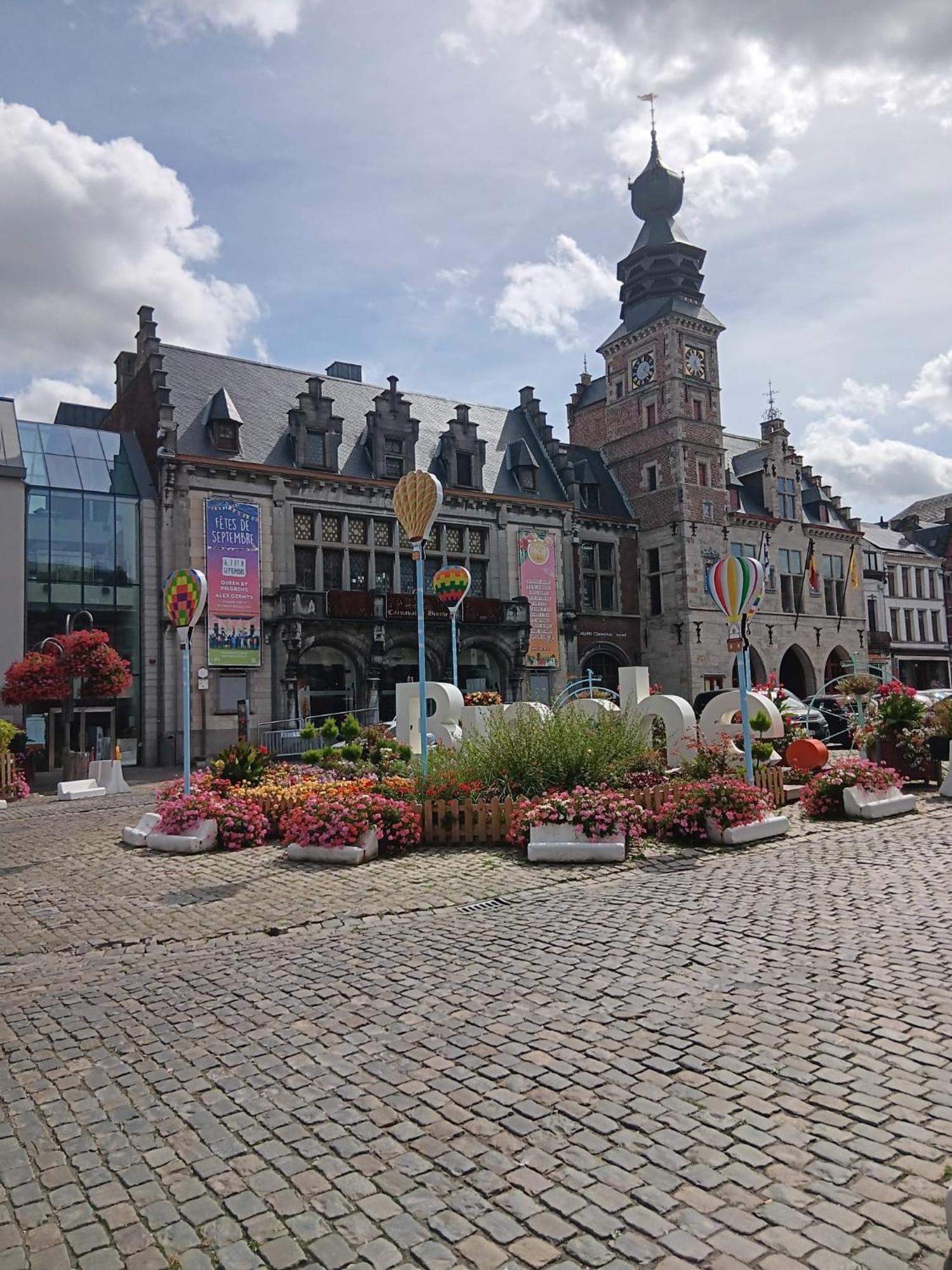 La Chambre Des Daines Binche Buitenkant foto
